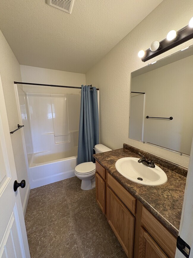 Building Photo - 3917 Gunsmoke Rd