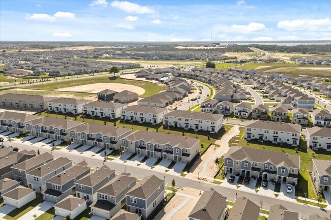 Building Photo - 6009 Zen Wy