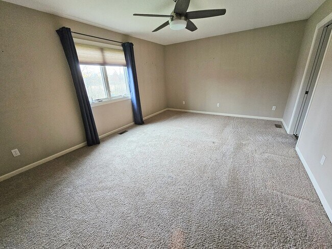 Building Photo - 8401 Backwater Dr