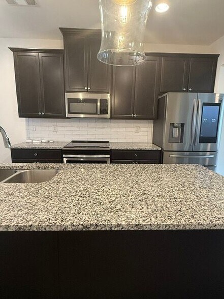 Building Photo - 959 Society Cir