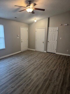 Building Photo - 10846 Tanbark Dr