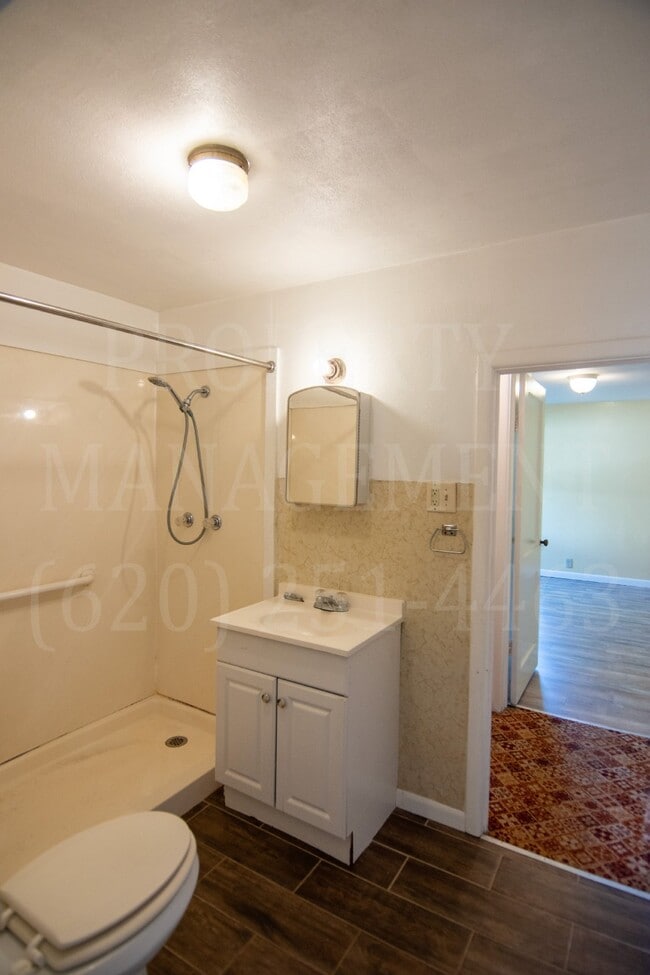 Building Photo - 1 Bedroom Rental in Cherryvale, KS