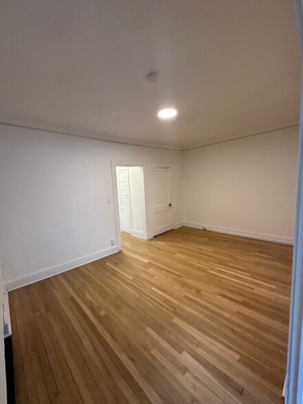 Building Photo - 14148 Superior Rd