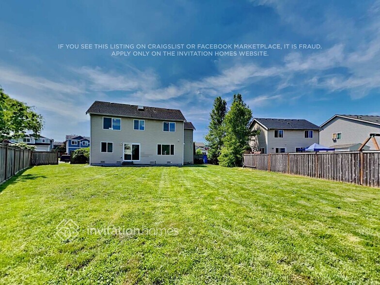 Building Photo - 1314 Hardtke Ave NE