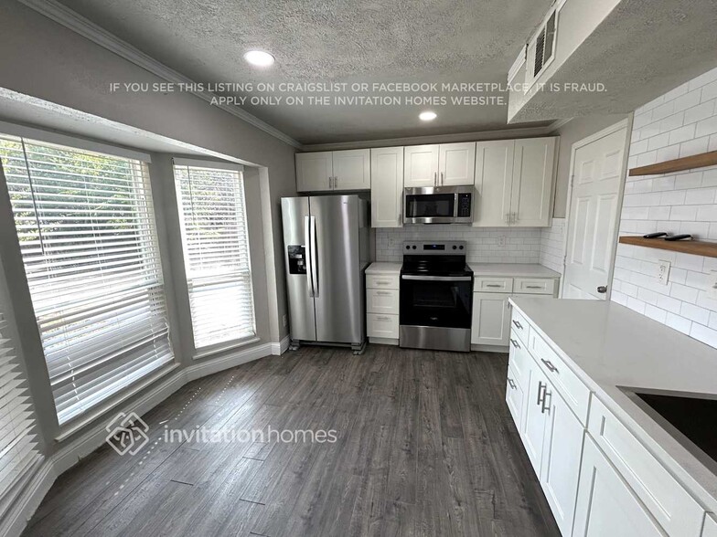 Building Photo - 1306 Southridge Dr