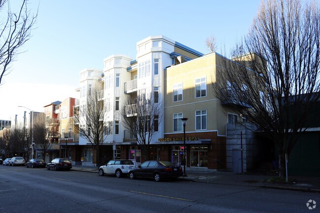 Primary Photo - 525 First West Apartments