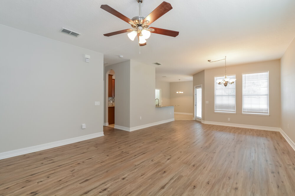 Building Photo - 3303 Primrose Willow Dr