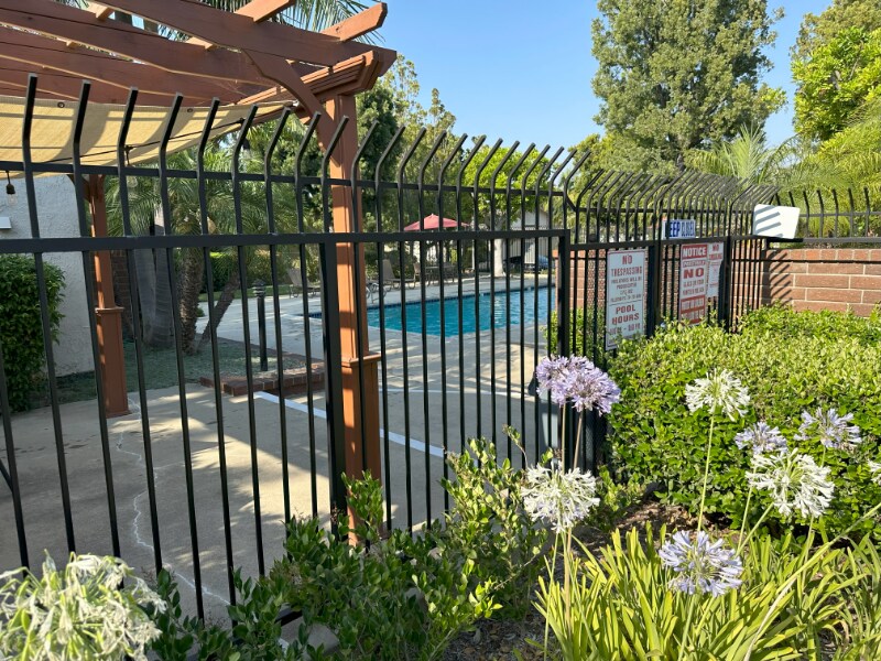 Building Photo - 3014 Persimmon Pl