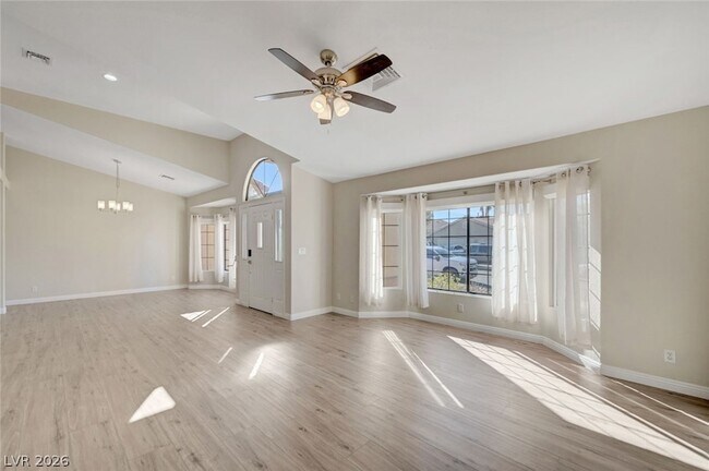 Building Photo - 904 Swift Bear St