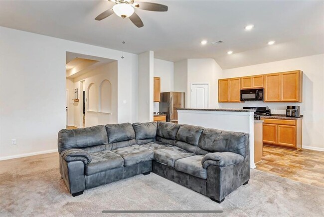 Building Photo - 10750 Nyla Spring St