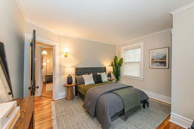 Building Photo - 61 Claremont Ave