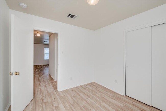 Building Photo - 3514 Banda Ln