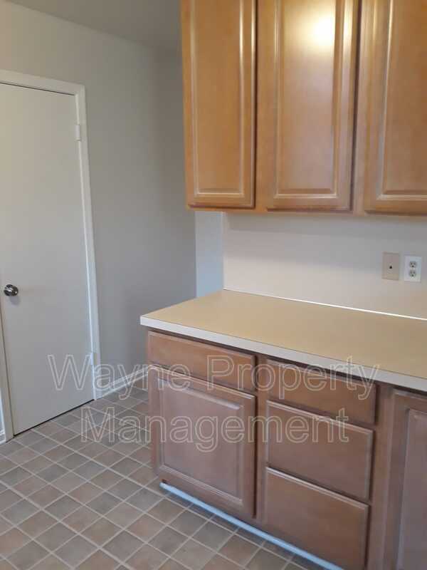 Building Photo - 112 Virginia Ave