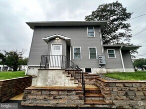 Building Photo - 1253 Yardville Allentown Rd