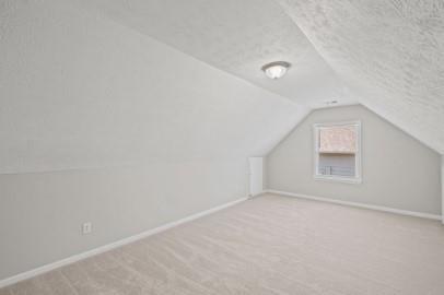 Building Photo - 10905 Pinewalk Forest Cir