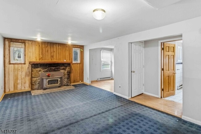 Building Photo - 125 Minnehaha Blvd