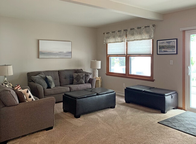 Building Photo - 26855 Kopmeier Dr