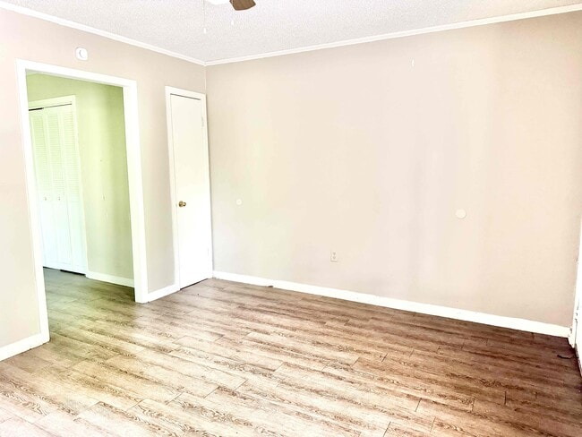 Building Photo - 2030 Colorado St