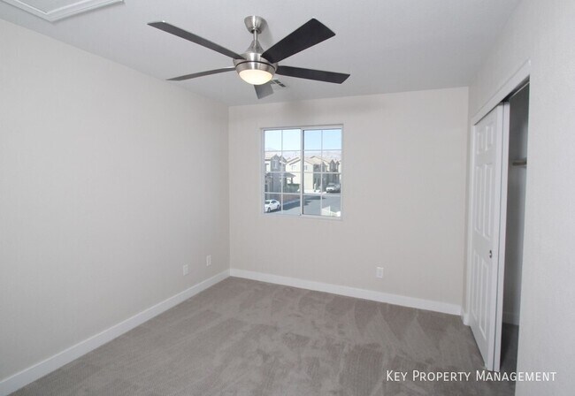 Building Photo - 7916 Violet Dawn St