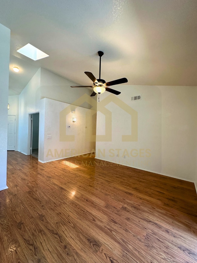 Building Photo - 1417 Glen Ellen Ln