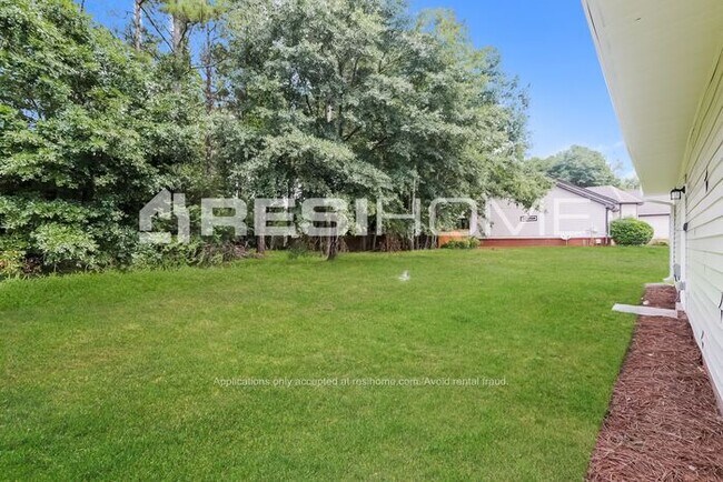 Building Photo - 175 Chimney Ridge Ln