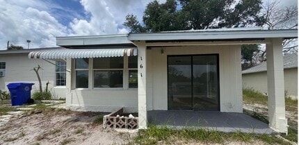 Building Photo - 161 6th Ct SW