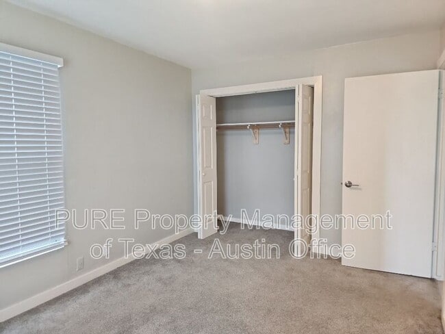 Building Photo - 5308 Overbrook Dr
