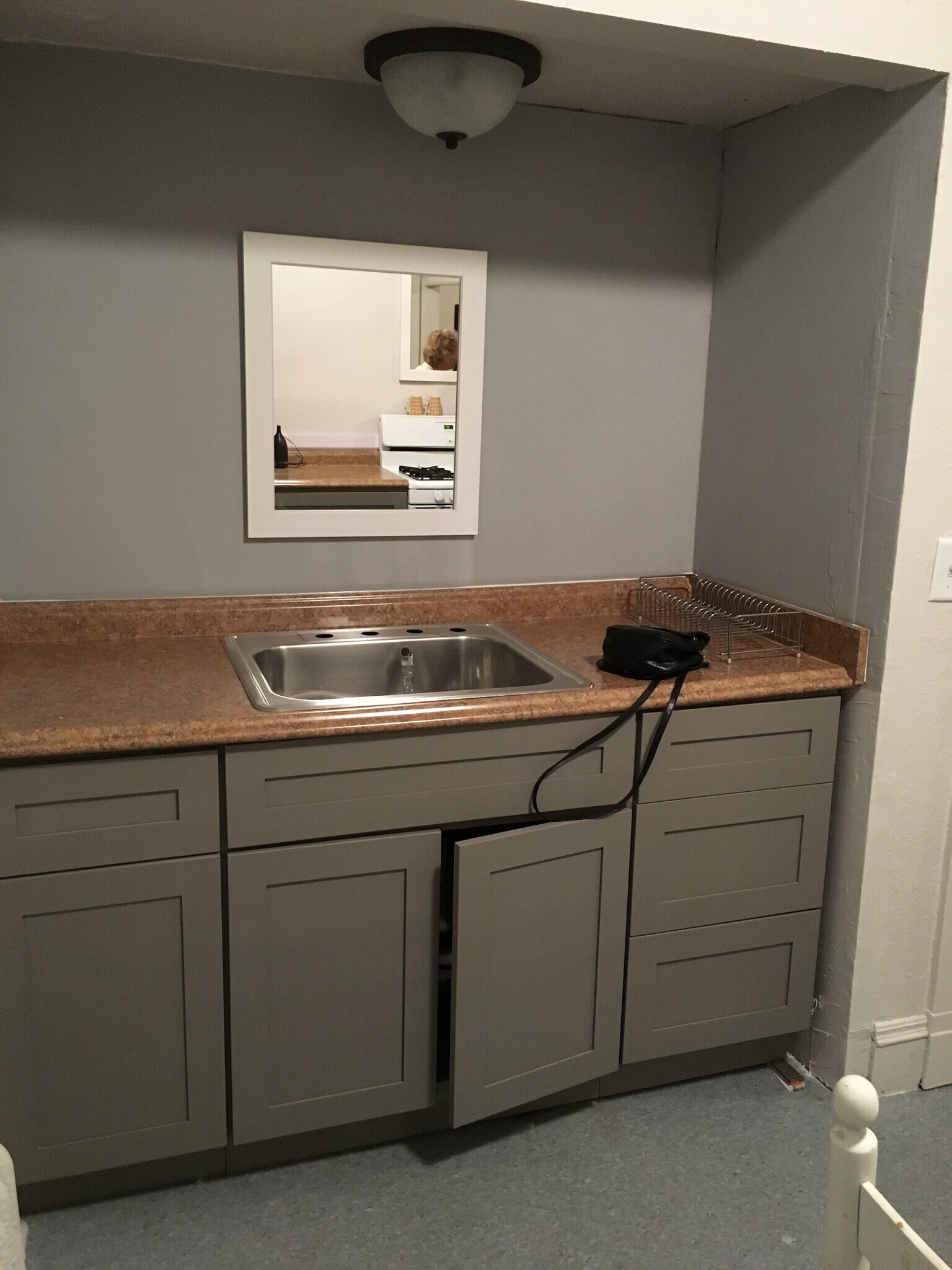 Building Photo - 317 N 4th Ave W