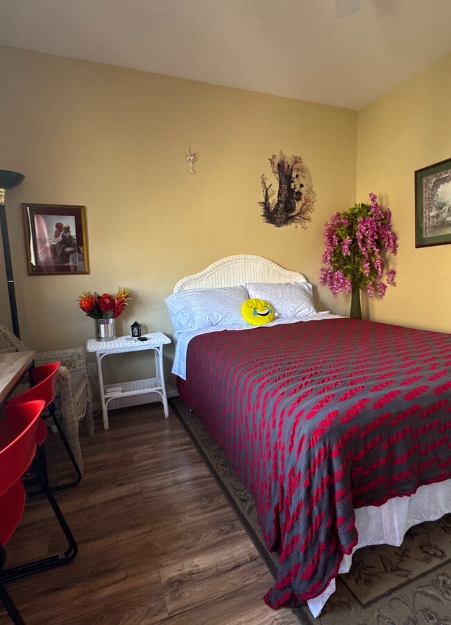 Building Photo - Pvt studio | Patio| Sep.Ent | Park & Hiking