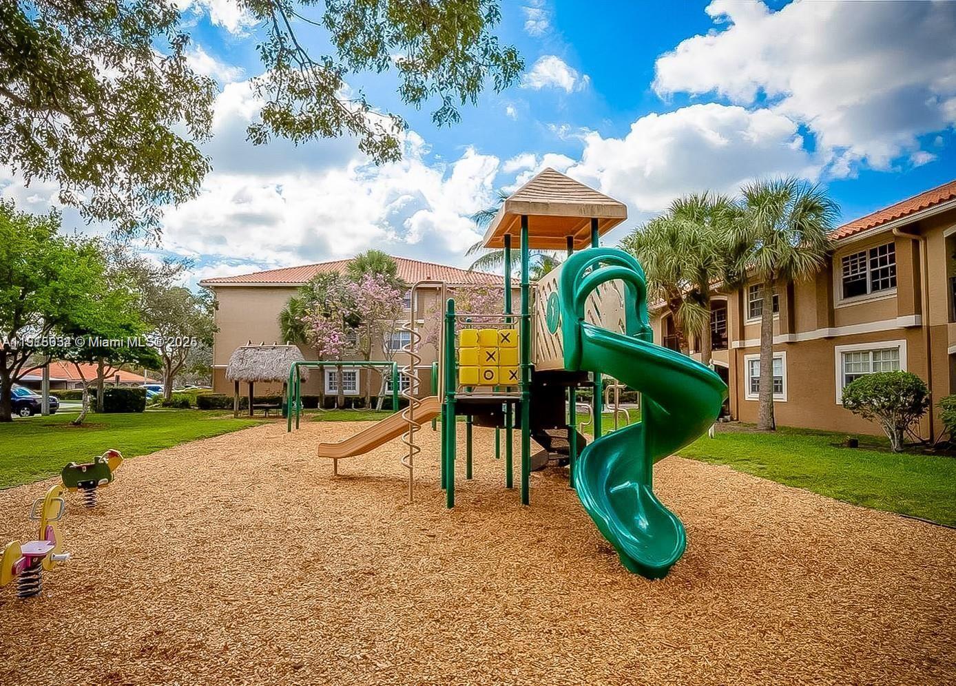 Building Photo - 151 SW 117th Ave