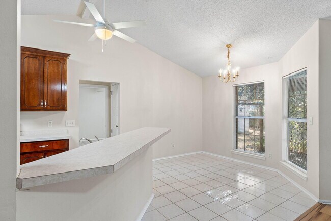 Building Photo - 4591 Scarlet Dr