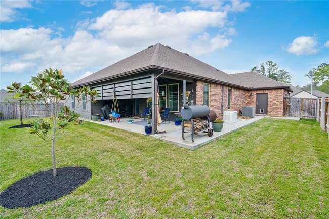 Building Photo - 31403 Raleigh Creek Dr