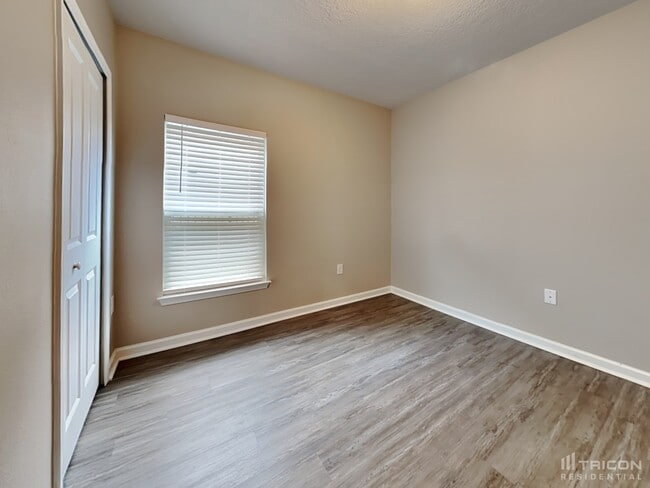 Building Photo - 1523 Scrub Jay Ct