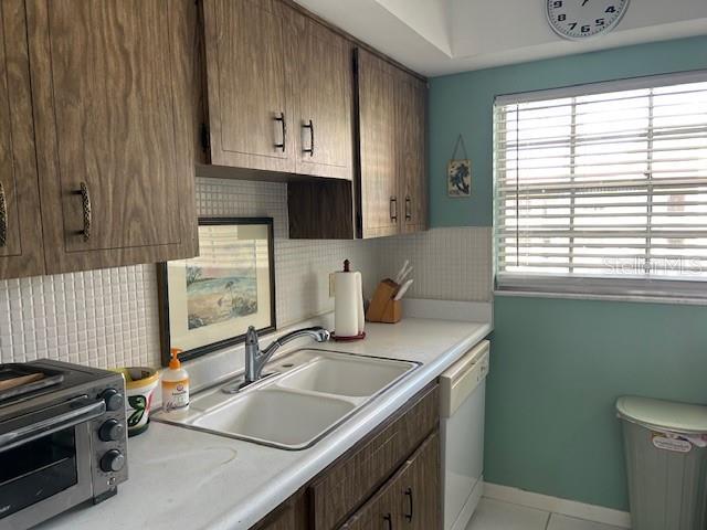 Building Photo - 1845 S Highland Ave