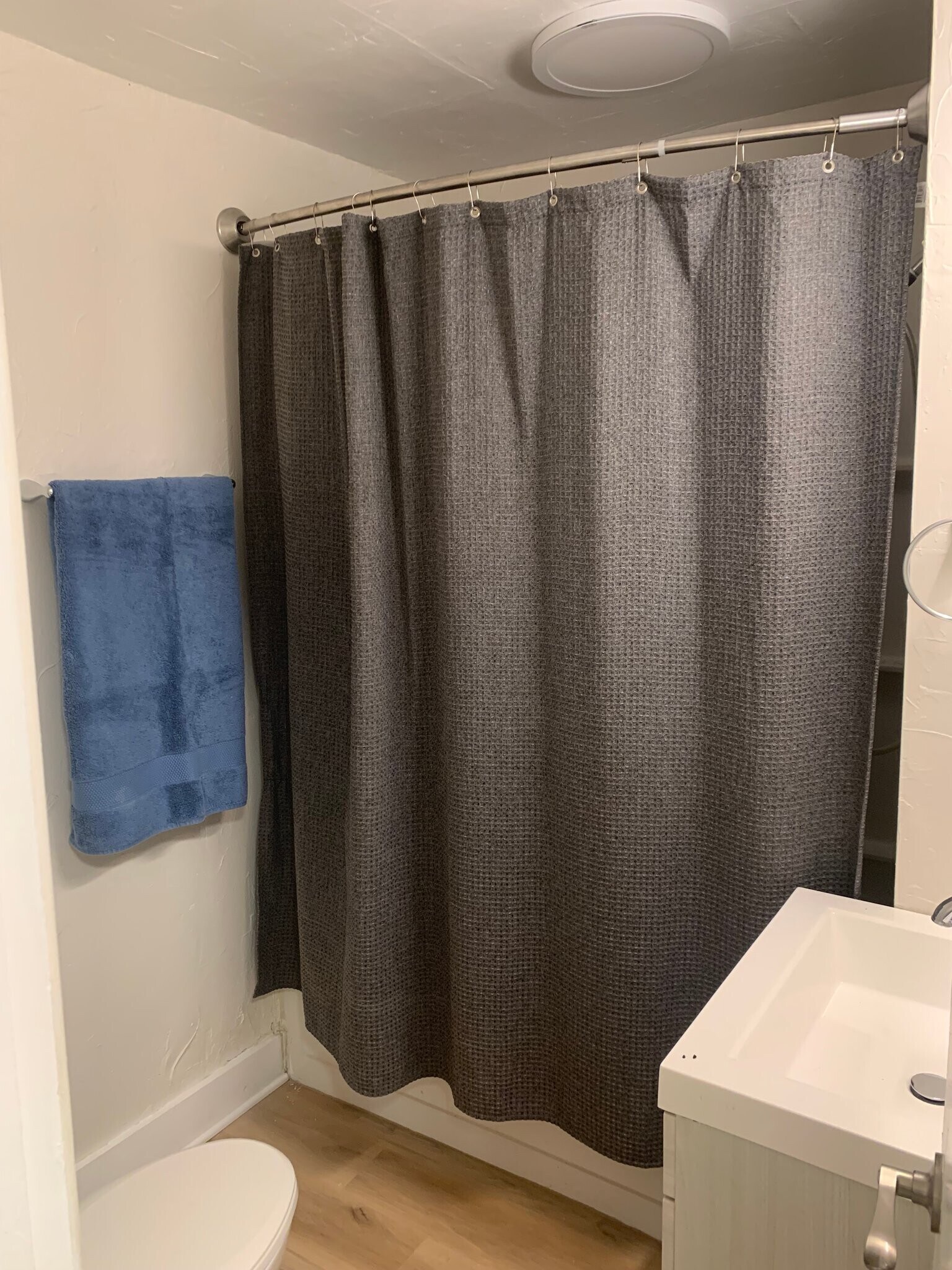 Building Photo - 2035 E 18th Ave