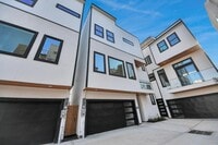 Building Photo - 3409 Hutchins St