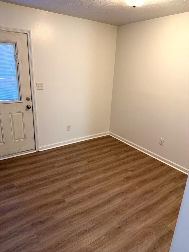 Building Photo - 2002 Brooklyn Blvd