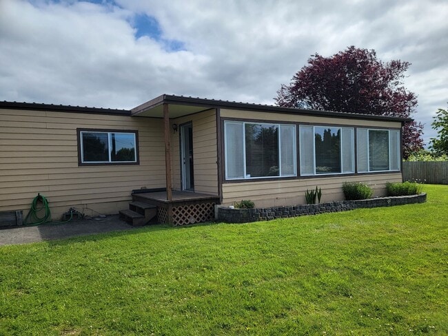 Building Photo - 2-bedroom 2-bathroom rental in Birch Bay!