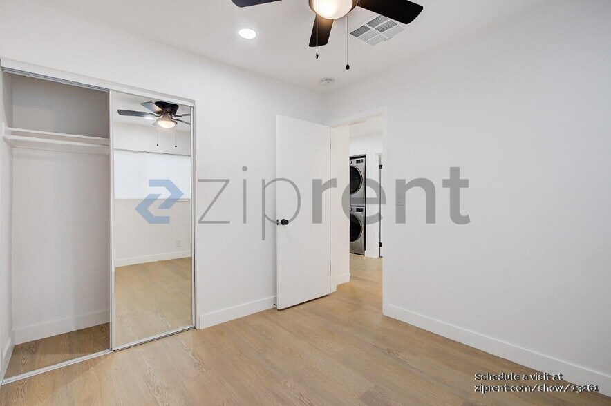 Building Photo - 2602 Deodar St