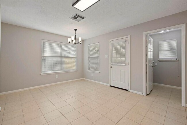 Building Photo - 21523 Trilby Way