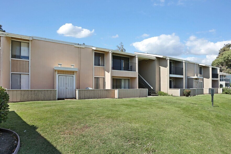 Building Photo - 3702 W Benjamin Holt Dr
