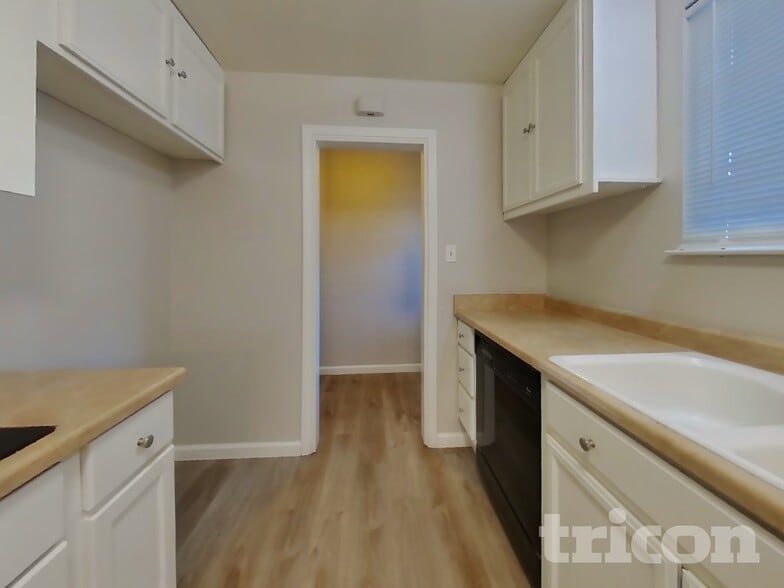 Building Photo - 500 Sonora Ave