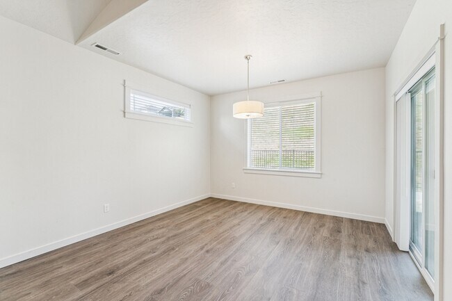 Building Photo - 10646 W Thimbleberry Ct