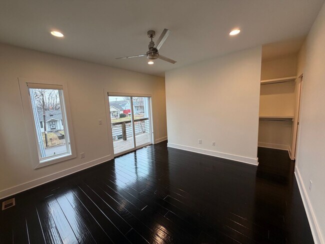 Building Photo - Beautiful Modern Home in Nashville Near the Fairgrounds