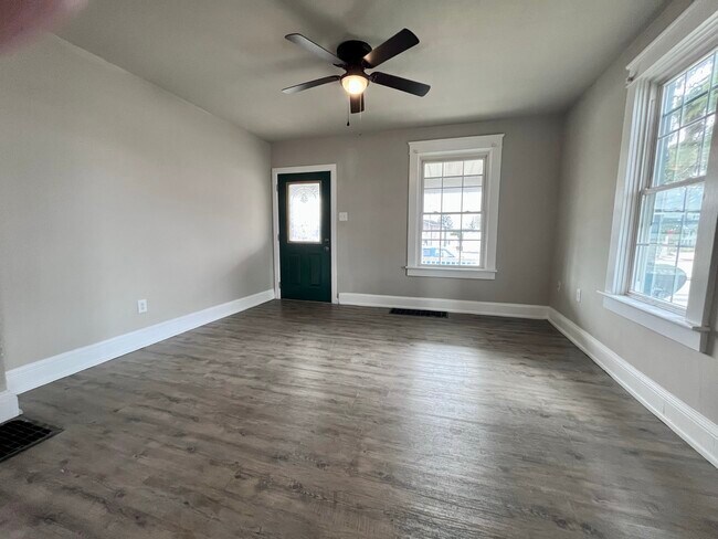 Living Room - 729 3rd St