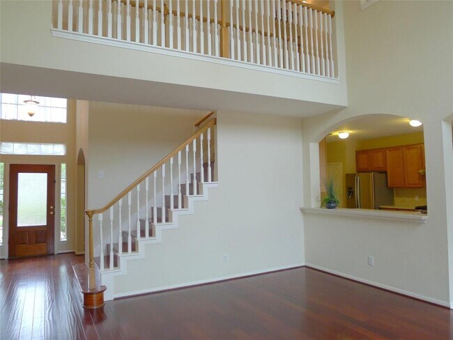 Building Photo - 22610 Cascade Springs Dr