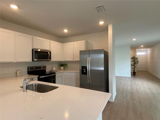 Building Photo - 32354 Weathered Oak Dr
