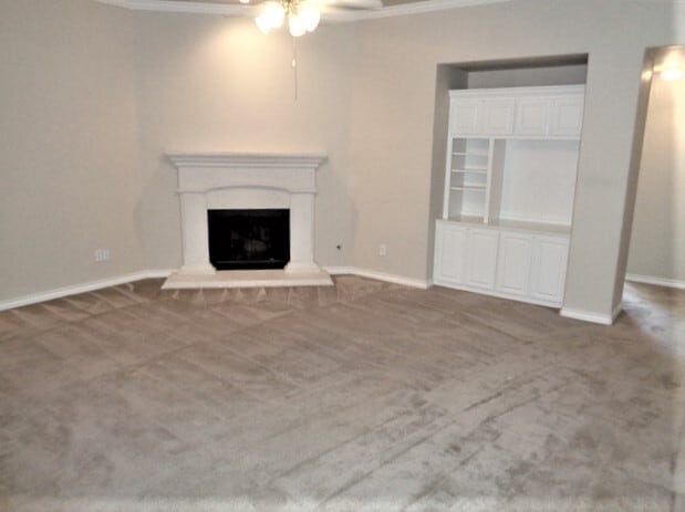 Building Photo - 989 Dogwood Ln