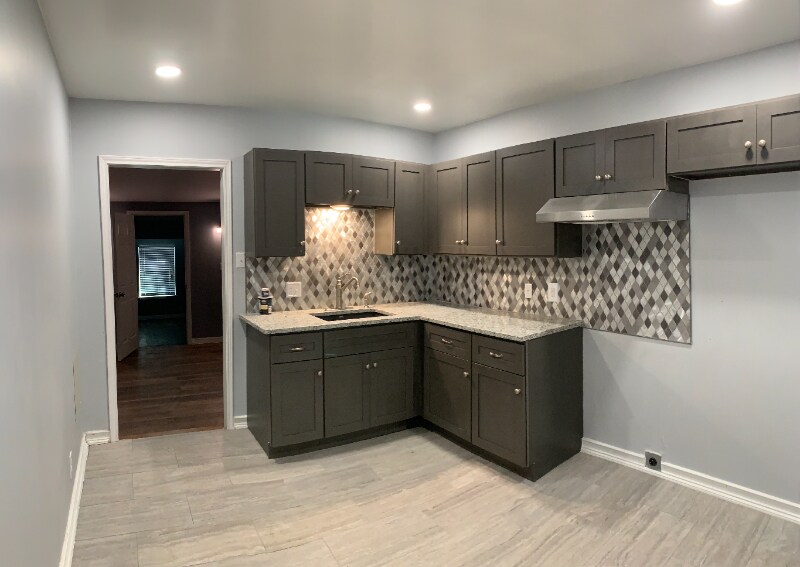 Building Photo - 720 Menchaca St