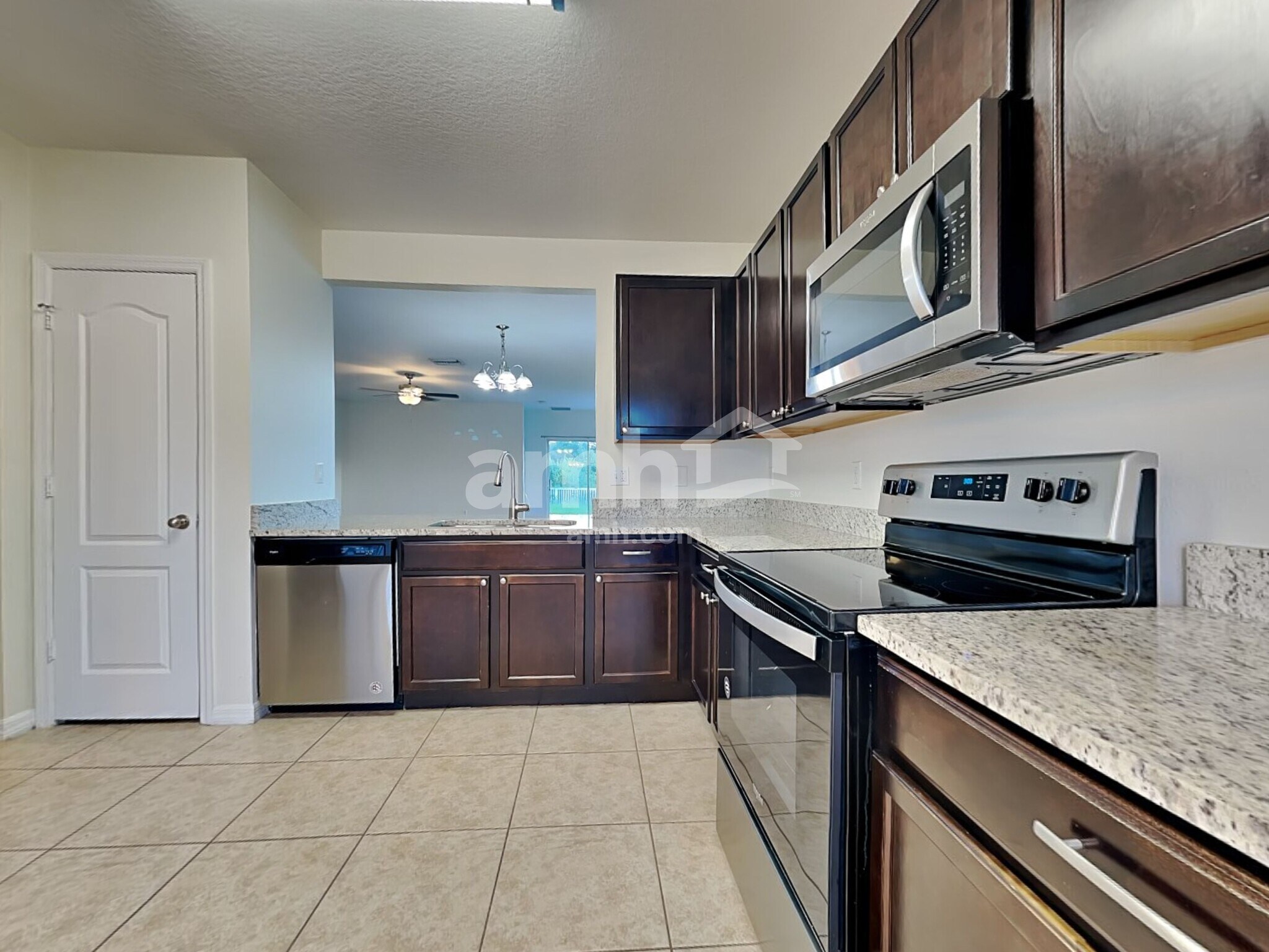 Building Photo - 3825 Crystal Dew St